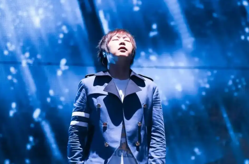 F4成员与阿信演唱会门票1秒售罄,30万人抢票到底有多疯狂? F4成员与阿信演唱会门票1秒售罄,30万人抢票到底有多疯狂?