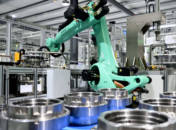 第十八届中国工业论坛在北京举办 第十八届中国工业论坛聚焦首台(套)重大技术装备