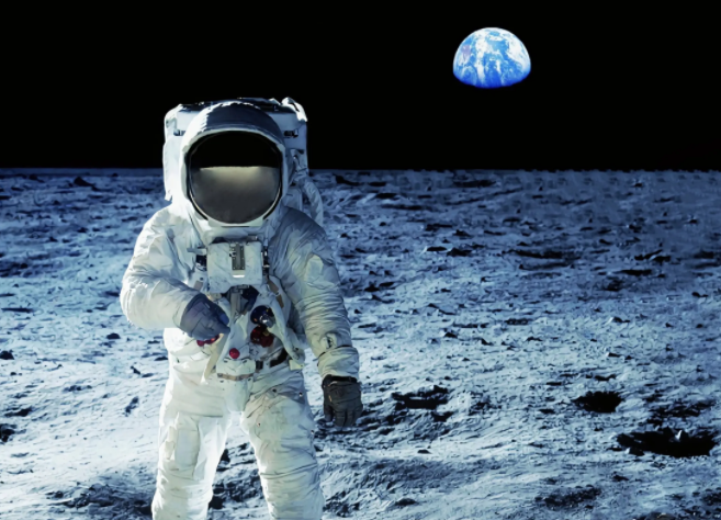 航天人看小龙虾洗澡找到灵感，舱外航天服的设计灵感来自小龙虾?