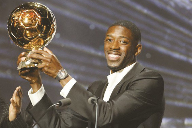 登贝莱当选世界足球先生,90后首位世界足球先生诞生! 登贝莱当选世界足球先生,90后首位世界足球先生诞生!