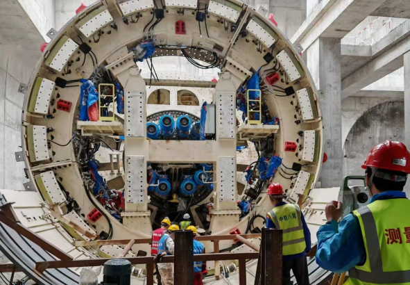 世界最大直径高铁盾构机领航号突破万米大关 我国自研盾构机领航号有哪些特点 世界最大直径高铁盾构机领航号突破万米大关 我国自研盾构机领航号有哪些特点