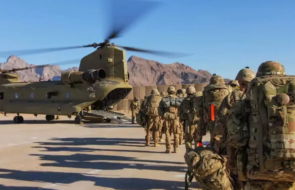 特朗普宣布给百万余美国军人发钱 美国或将迎来“有史以来规模最大的退税季”