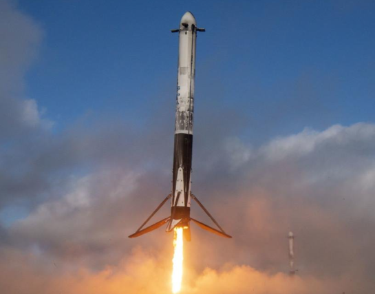 SpaceX获得第三枚复用30次的猎鹰9号火箭 猎鹰9号火箭2025年将以167次发射收官