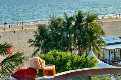 有山东客户在海南三亚买了上百套房 海南房价同比暴涨30%！