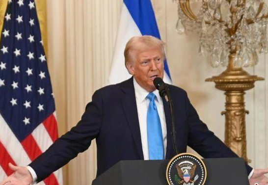 特朗普“关键时刻”发表18分钟讲话 特朗普17日全国电视讲话透露出哪些信号