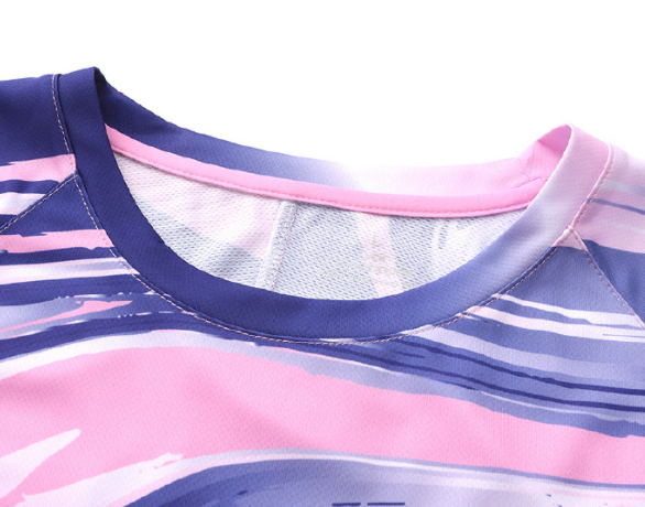 聚酯纤维成冬季衣物主力军,衣服的聚酯纤维等同于塑料瓶吗? 聚酯纤维成冬季衣物主力军,衣服的聚酯纤维等同于塑料瓶吗?