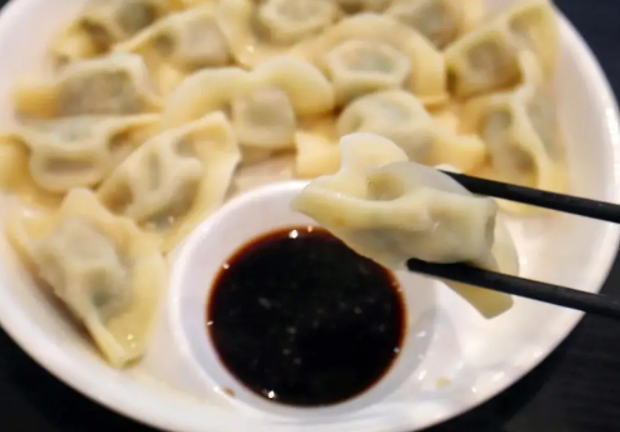 广东把冬至过成夏至，12月了气温还在2字头还能入冬吗?