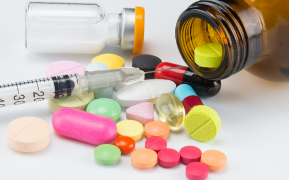 男子头孢停药72小时喝酒后休克 用头孢期间及停药后至少7天需禁酒