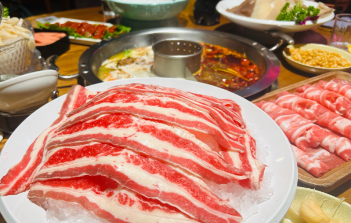 火锅店腌制肉有哪些危害?部分肉类添加剂过量!