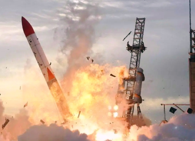 韩国首个商业运载火箭发射失败，韩国火箭升空后起火