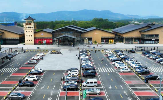 明年将对全国高速路服务区厕所改造 老年人和行动不便的旅客出行体验将提升