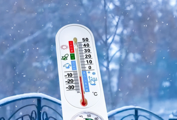 冬至后新一波冷空气已来袭!2025年12月断崖式降温防护指南 冬至后新一波冷空气已来袭!2025年12月断崖式降温防护指南