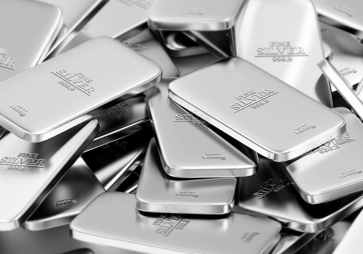 白银继续大涨！白银一度狂飙近6%逼近84美元关口