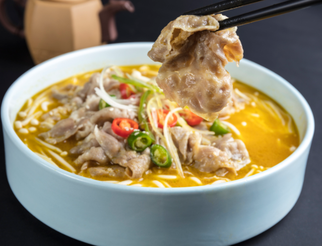 K1572次列车上的骨头炖酸菜火出圈,骨头炖酸菜怎么做2026 K1572次列车上的骨头炖酸菜火出圈,骨头炖酸菜怎么做2026