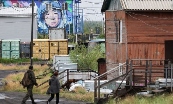 俄罗斯12月服务业PMI为52.3 俄罗斯12月综合PMI为50