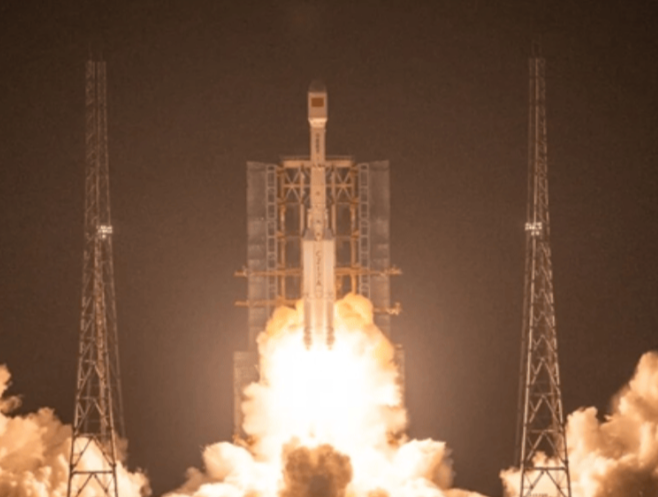 2025最后一天中国一箭双星 长七改火箭成功发射实践二十九号卫星