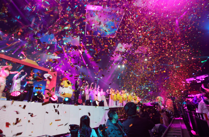 湖南卫视跨年节目单来了，华晨宇压轴献唱《向阳而生》迎接2026