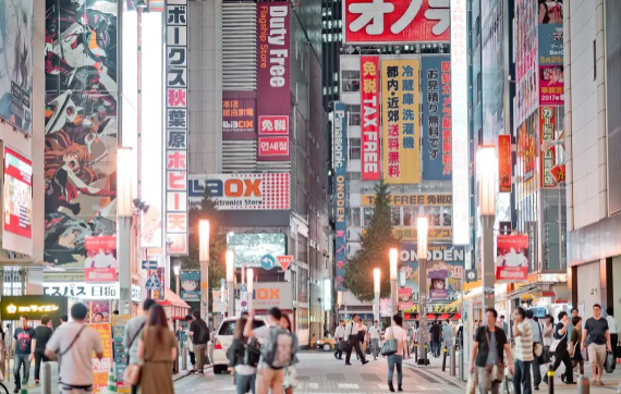 多名旅日中国公民遭无端殴 打受伤 中国驻日本大使馆提醒中国公民近期避免前往日本 多名旅日中国公民遭无端殴 打受伤 中国驻日本大使馆提醒中国公民近期避免前往日本