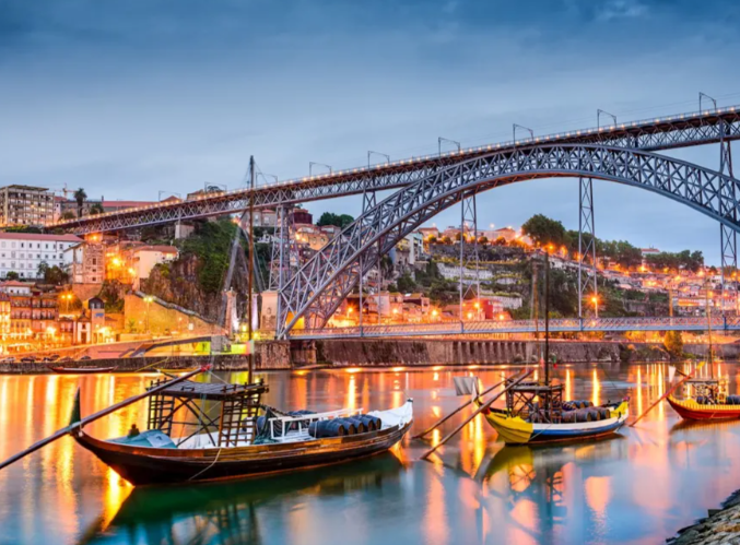 2025葡萄牙潜藏移民新信号!移民成为葡萄牙的一门“好生意” 2025葡萄牙潜藏移民新信号!移民成为葡萄牙的一门“好生意”