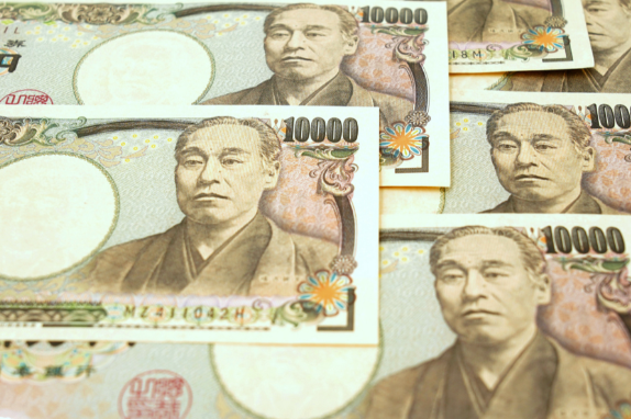 日本10年期国债收益率上升至2.125% 日本10年期国债收益率达1999年2月以来最高水平 日本10年期国债收益率上升至2.125% 日本10年期国债收益率达1999年2月以来最高水平