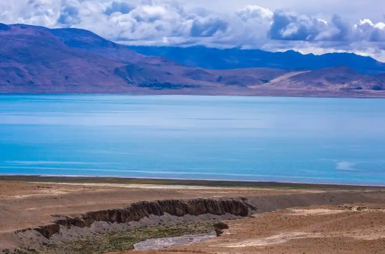 西藏佩枯错值得去游玩吗 去西藏佩枯错旅游最佳季节是什么时候 西藏佩枯错值得去游玩吗 去西藏佩枯错旅游最佳季节是什么时候