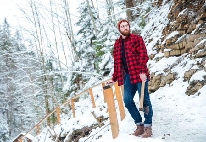 为何外国游客敢在哈尔滨零下20度穿短裤?冻伤风险揭秘 为何外国游客敢在哈尔滨零下20度穿短裤?冻伤风险揭秘