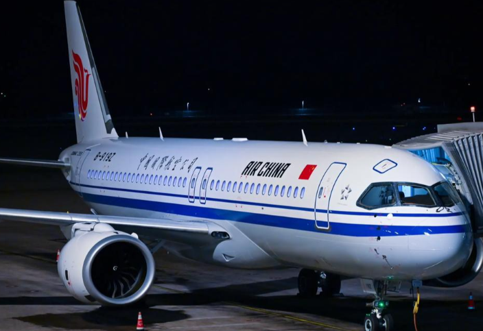 中国还有9亿人没有坐过飞机 中国航空市场还有增长潜力