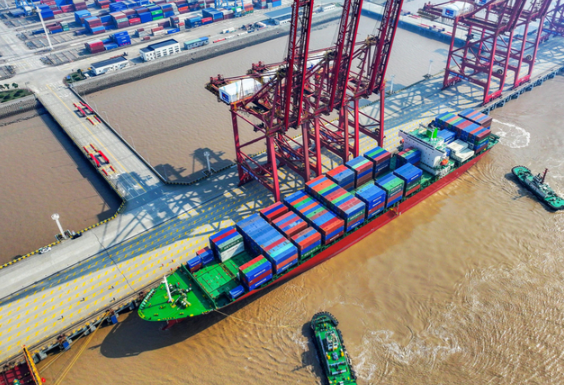 全球首个!超14亿吨大港来了 2025年宁波舟山港完成货物吞吐量超14亿吨