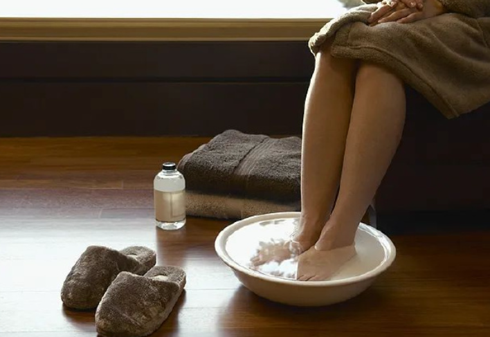 1月南方多地相对湿度跌破30%,未来一周干燥持续谨防火灾风险 1月南方多地相对湿度跌破30%,未来一周干燥持续谨防火灾风险