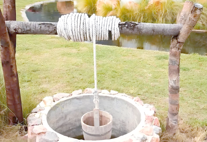 山东一闲置水井突喷热水变温泉,山东废弃水井突喷40度热水 山东一闲置水井突喷热水变温泉,山东废弃水井突喷40度热水