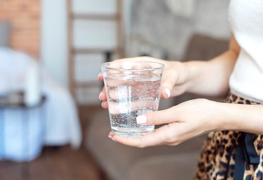 喝水后的5个异常可能是身体在求救 喝水后出现哪些异常情况需要警惕
