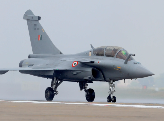 歼-10CE官宣取得实战战果意味什么?中国终于确认5·7空战战果