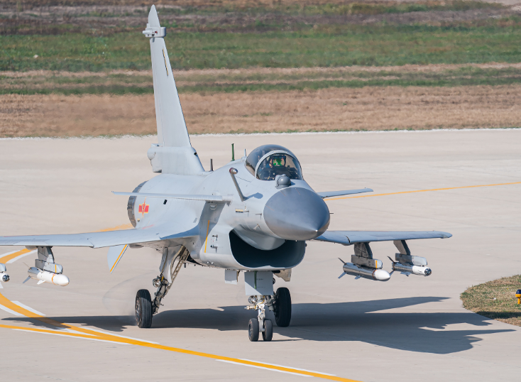 歼-10CE官宣取得实战战果意味什么?中国终于确认5·7空战战果