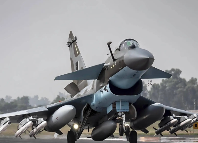 歼-10CE官宣取得实战战果意味什么?中国终于确认5·7空战战果