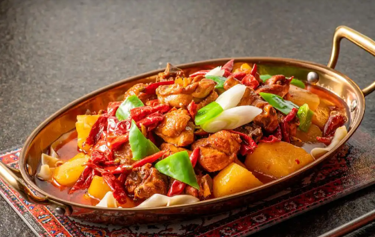 新疆大盘鸡怎么成了河南“省菜” 河南哪里的新疆大盘鸡最好吃
