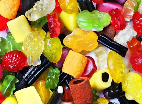 春节怎么吃糖不伤牙？2026年低糖春节食品推荐与口腔护理