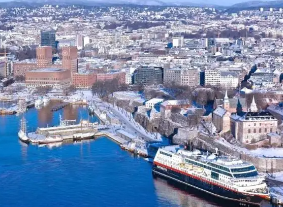 法国宣布向格陵兰岛派兵！马克龙称首批法国士兵已抵达格陵兰岛