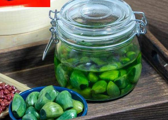 春节吃腊八蒜怎么吃更健康？2026年腊八蒜营养价值与食用建议