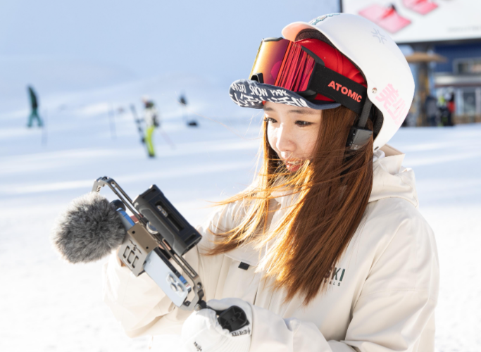 冰雪旅游怎么穿?2026年春节极寒地区出游装备清单盘点! 冰雪旅游怎么穿?2026年春节极寒地区出游装备清单盘点!