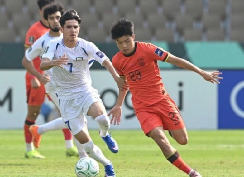 今日U23国足再出战半决赛对阵越南,中国能否战胜越南成功闯进半决赛? 今日U23国足再出战半决赛对阵越南,中国能否战胜越南成功闯进半决赛?