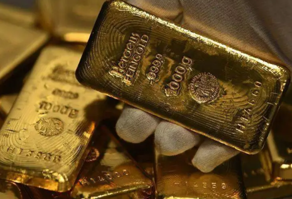 国际黄金价格突破每盎司4700美元 纽交所2月黄金期价报4710.11美元/盎司