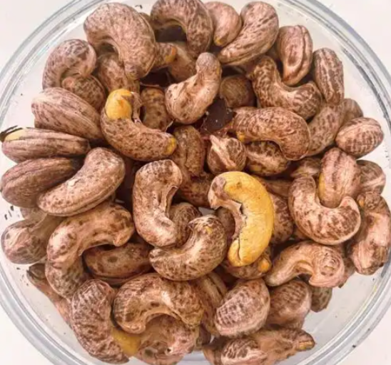 新鲜腰果皮能吃吗 新鲜腰果皮对人体有什么功效