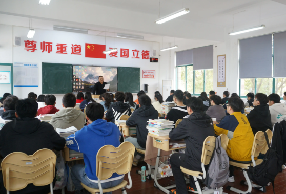 2026年高考时间公布 2026年高考全国统考将于6月7日、8日举行 2026年高考时间公布 2026年高考全国统考将于6月7日、8日举行