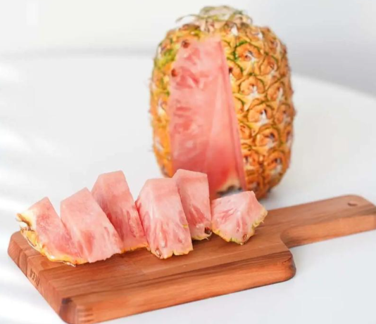 800元一颗的粉菠萝半月售出近100件 哥斯达黎加品种粉色菠萝有什么特别之处