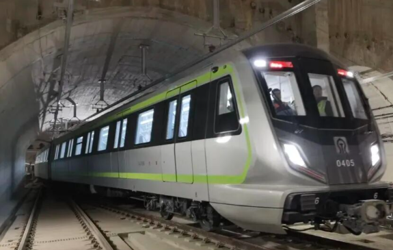 北方“弱省会”拿下增量第一 济南轨道交通运营里程达217.9公里