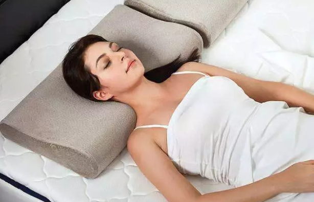 92岁奶奶每天睡觉超20小时，老人每天睡超20小时好吗?