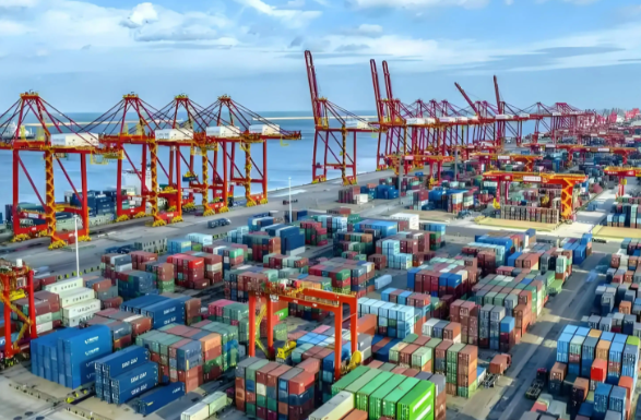 我国已与31个国家和地区签署24个自贸协定 我国自贸伙伴占货物贸易总额的45%