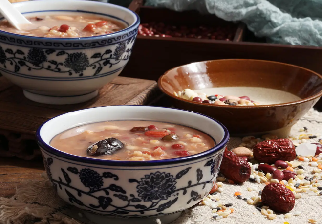 腊八粥如何吃出好气色？腊八粥加入这些食材面色红润