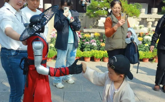 2025年国内居民出游人次超65亿 2025年我国农村居民出游花费同比增长21.4% 2025年国内居民出游人次超65亿 2025年我国农村居民出游花费同比增长21.4%