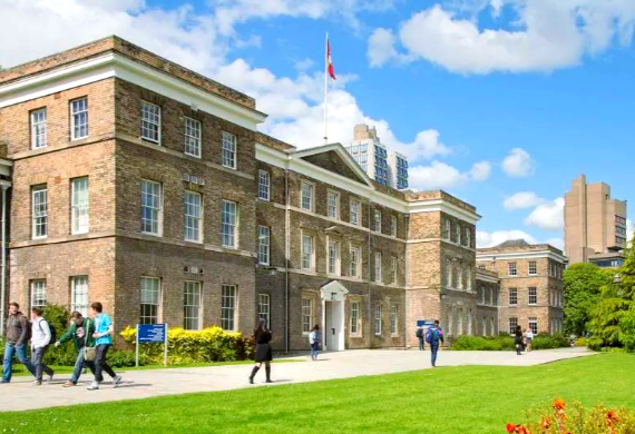 莱斯特大学留学平均一年花费多少钱2026 莱斯特大学留学生录取标准2026